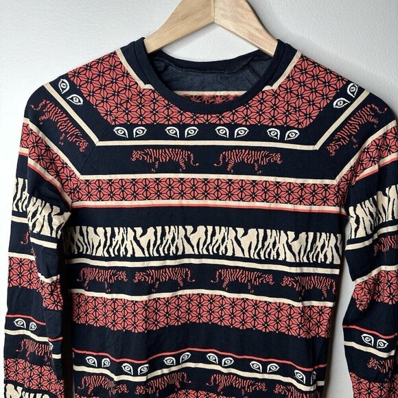 Sweaty Betty Tigers Eye Crew Neck Jacquard Base Layer Ski Top Black Red Small - Picture 2 of 9